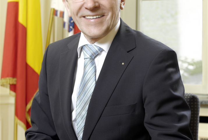 .ge-a6235649-4230-4b9a-8abe-423f0f82e30c_2013-01-08