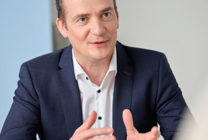 olivepaasch-2019_2000px